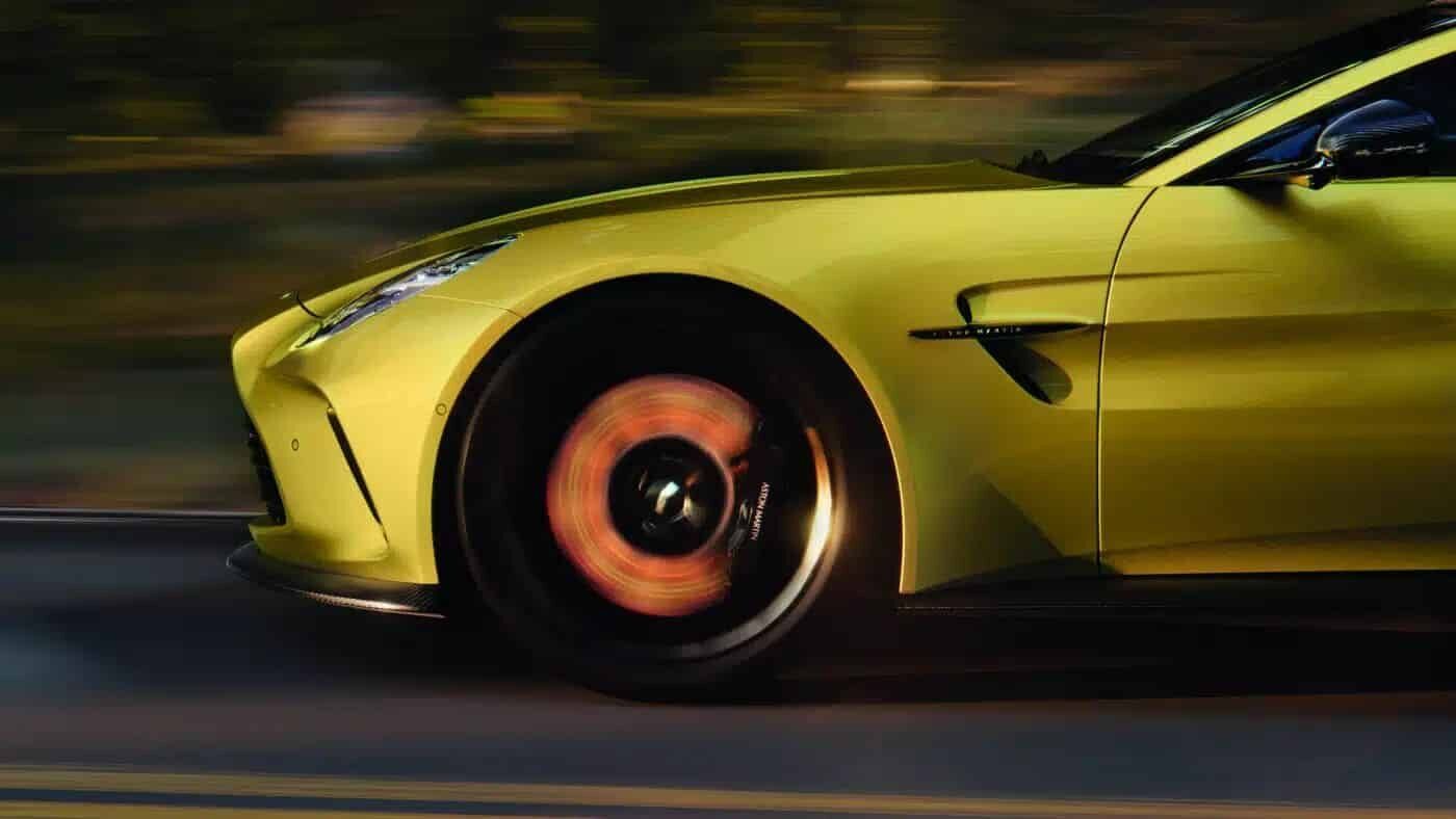 Aston Martin Vantage 2025 Test Mit 665 Ps Gegen Den Porsche 911